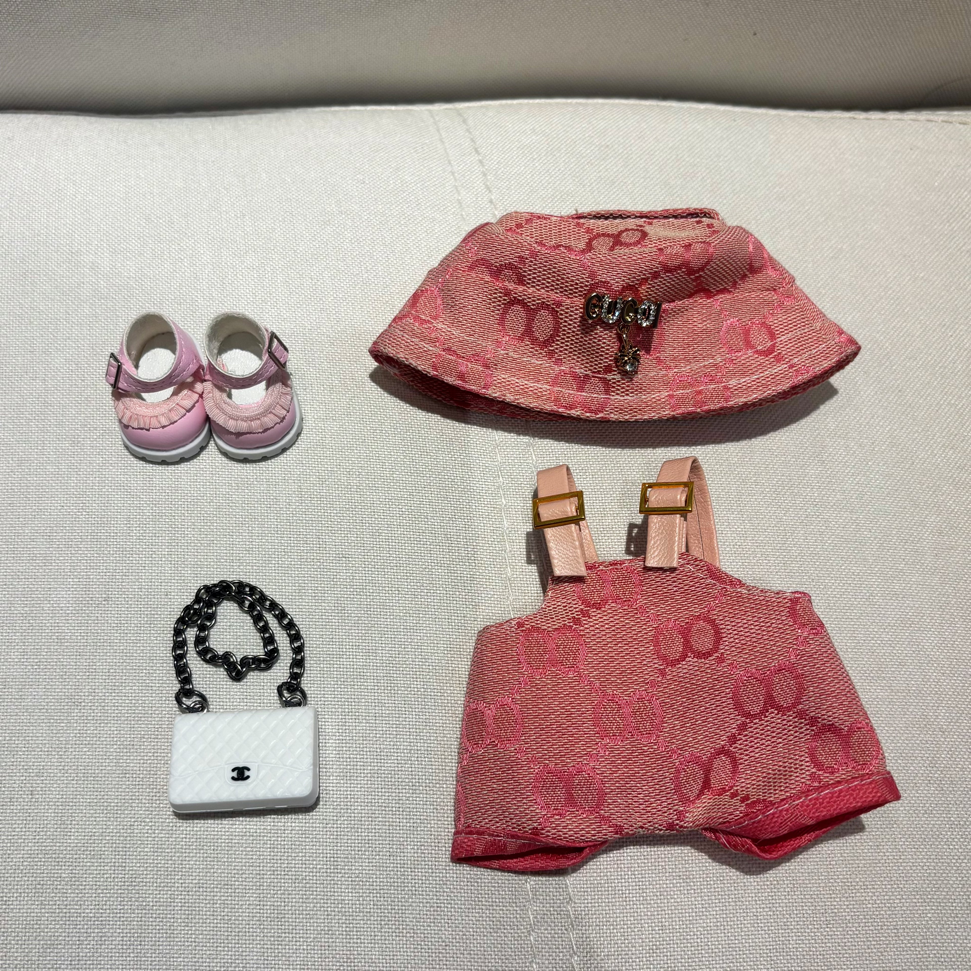 [WY-27]Pink GCCI overalls Pin set-for 17cm Dolls (Labubu-Optimized Fit）