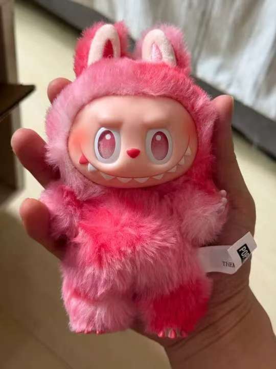 Labubu “Big Into Energy" 【GUARANTEED AUTHENTIC】 Confirmed Figure