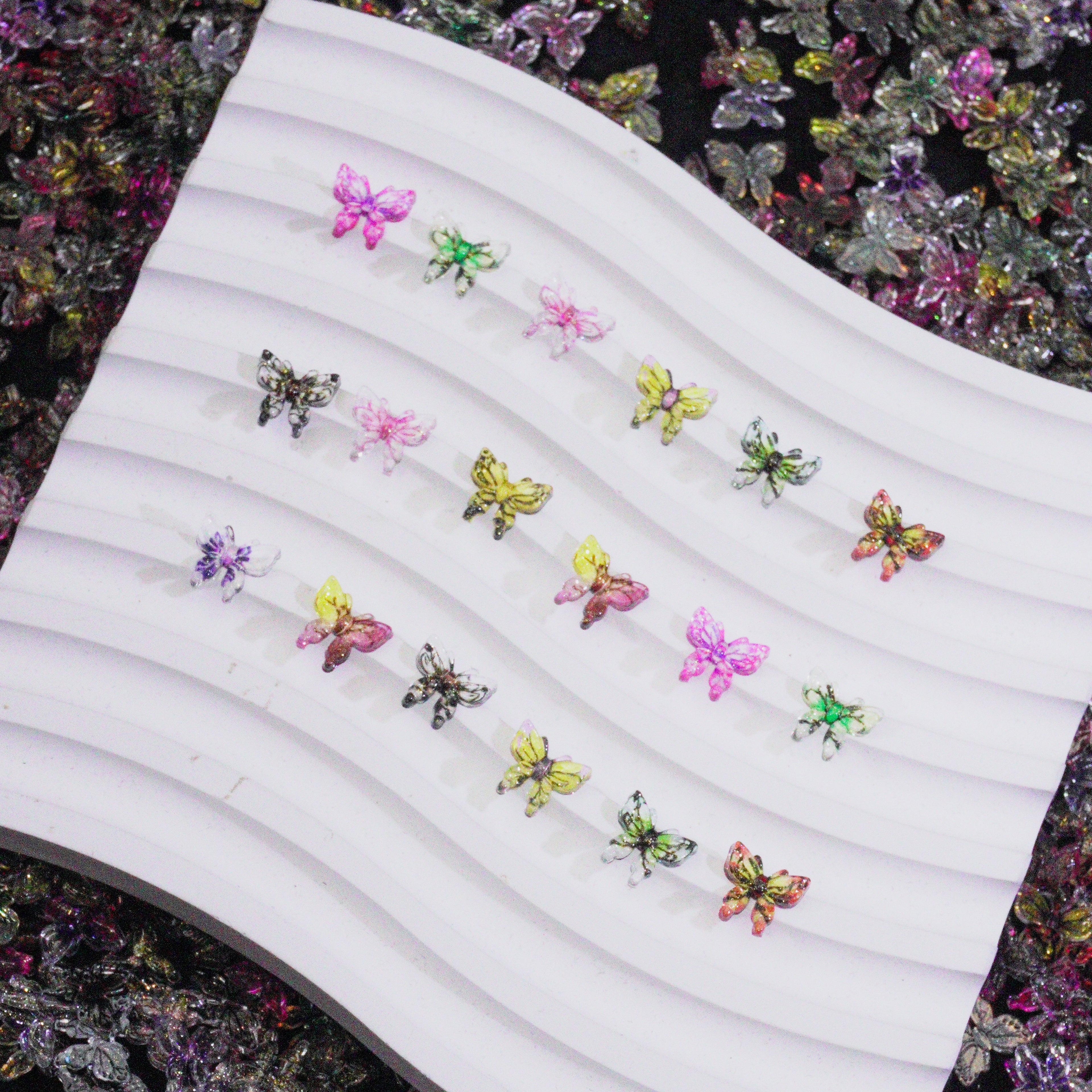 [SALE]Dreamy Swarm-Shine Shine DIY Resin Nail Charms