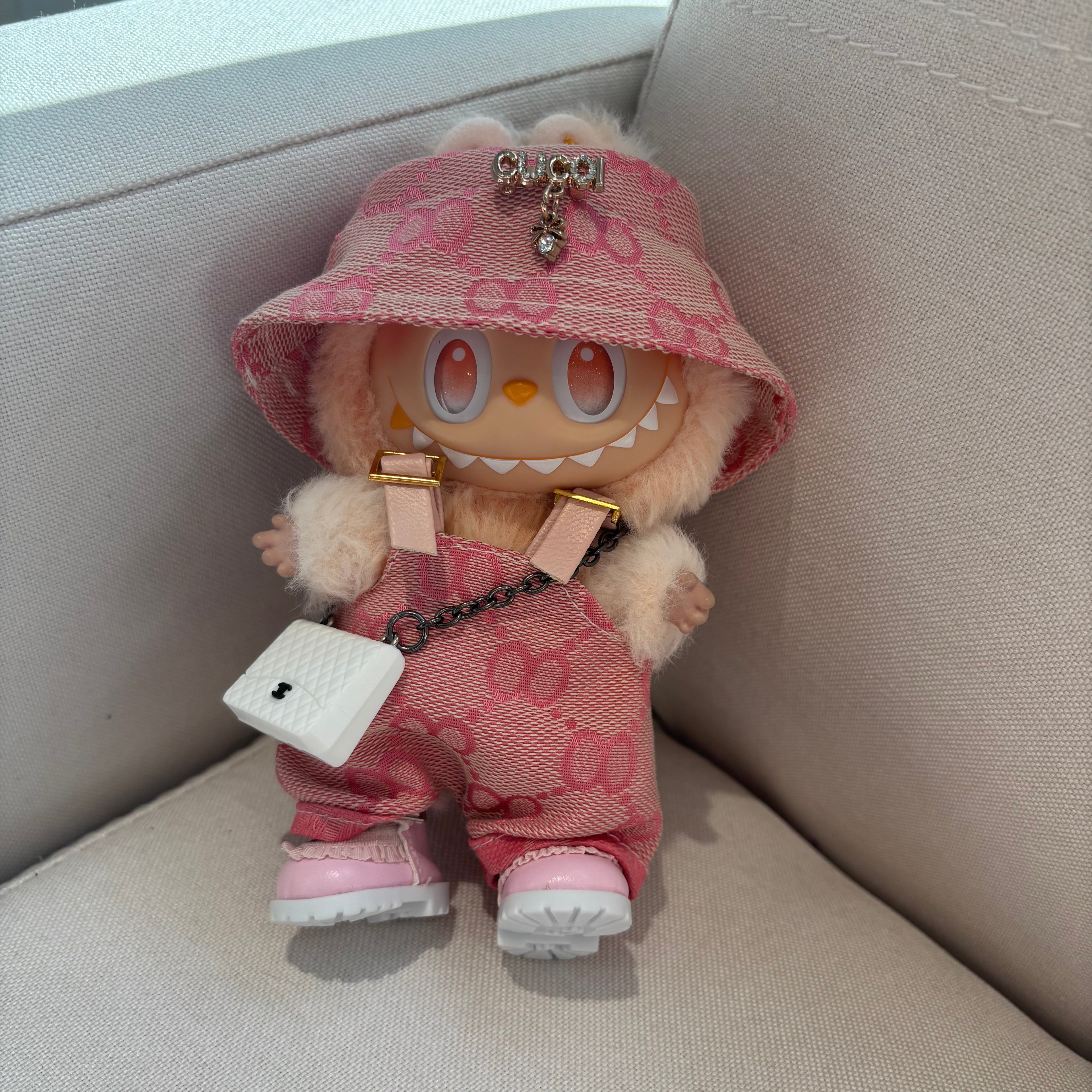[WY-27]Pink GCCI overalls Pin set-for 17cm Dolls (Labubu-Optimized Fit）