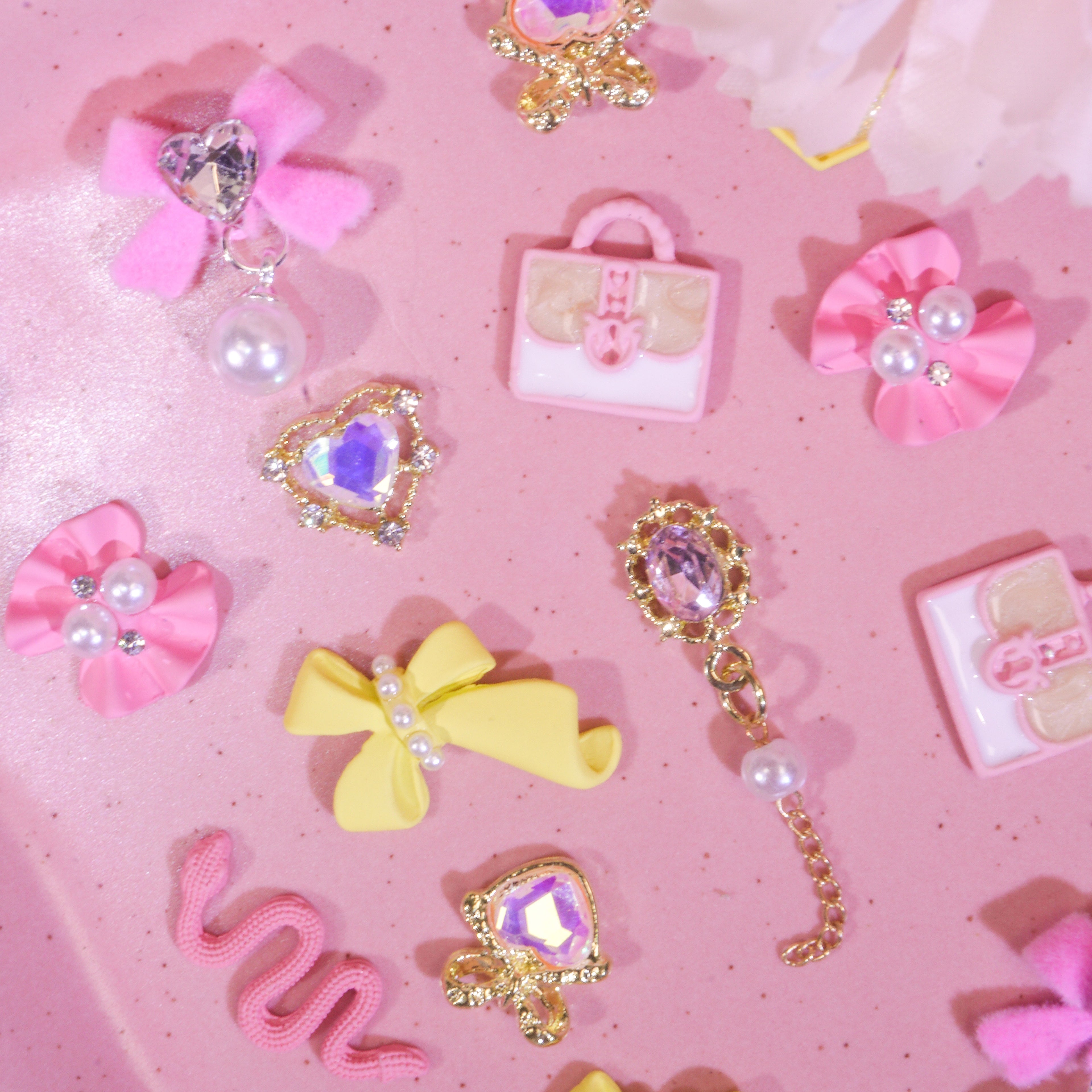 Berry Cone-Shine Shine DIY Metal Nail Charms